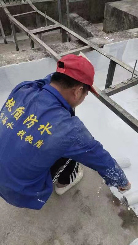 屋顶怎么老漏水？